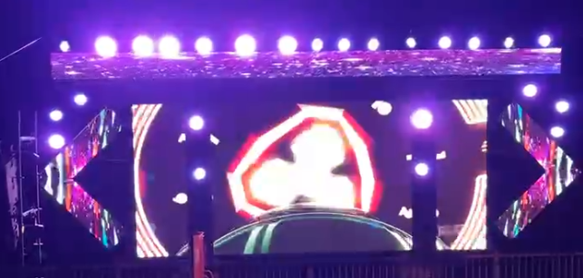 株洲银泰舞台一主多副 LED 屏长征娱乐贸易舞台视觉解决规划